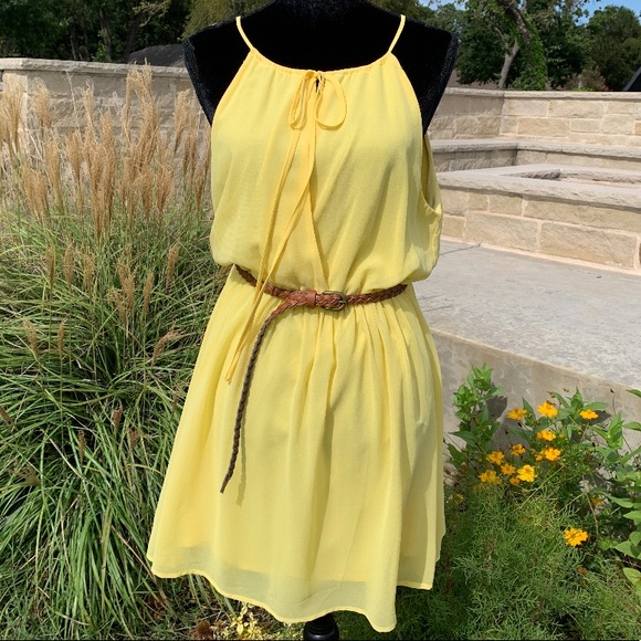 Forever 21 Dresses & Skirts - NWT Forever 21 Yellow Dress